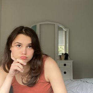 Meet your Posher, Hailey